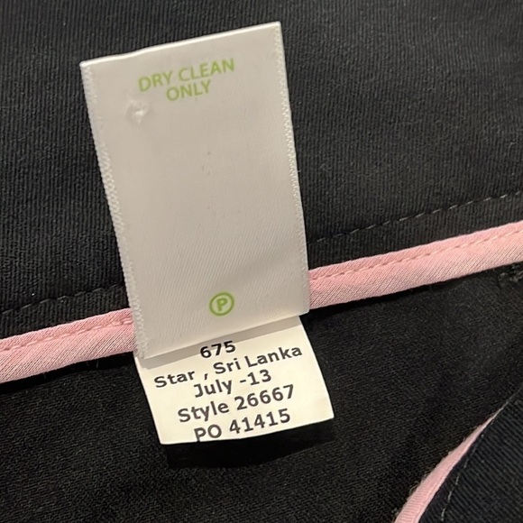 Lilly Pulitzer Black The Luxury Capri Slim Cut Pants size 6 - Picture 11 of 12